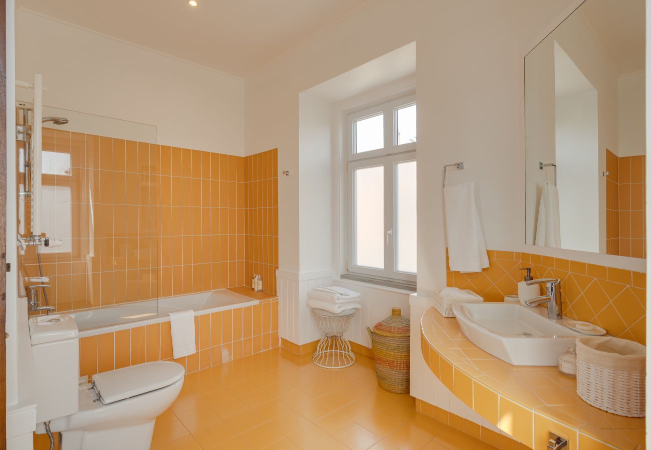 Villa in Cascais - Seafront Manor