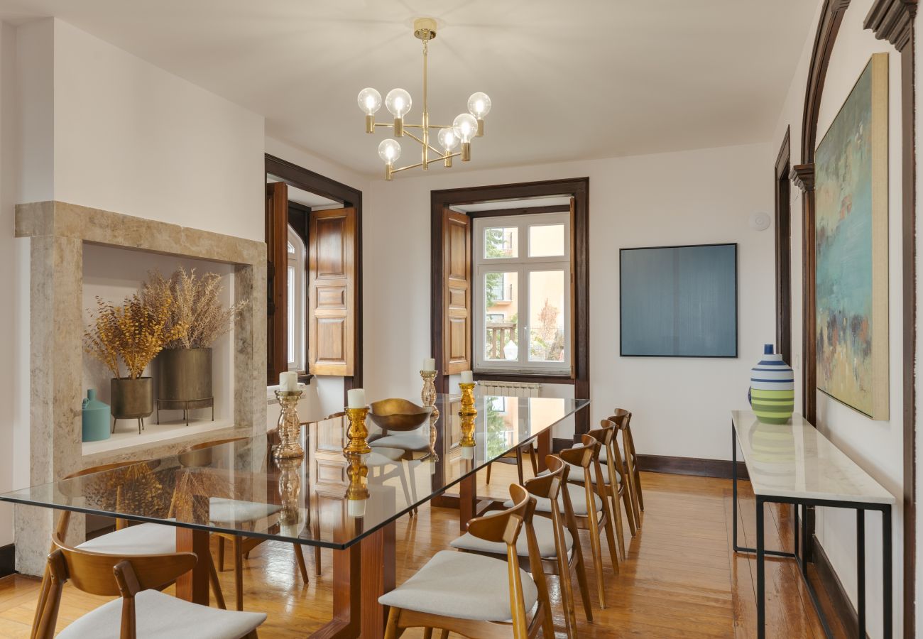 Villa in Cascais - Seafront Manor