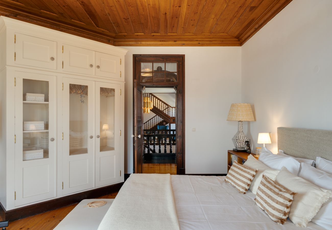 Villa in Cascais - Seafront Manor