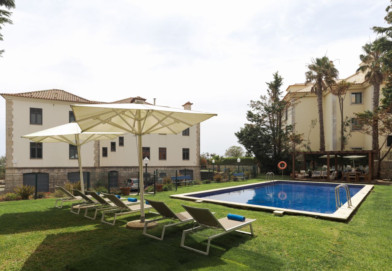 Villa in Cascais - Seafront Manor