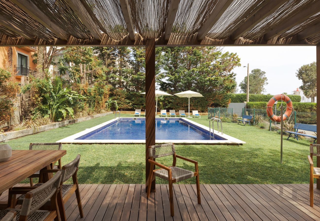 Villa in Cascais - Seafront Manor