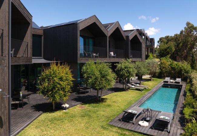 Villa/Dettached house in Cascais - Guincho Floating Book Villa