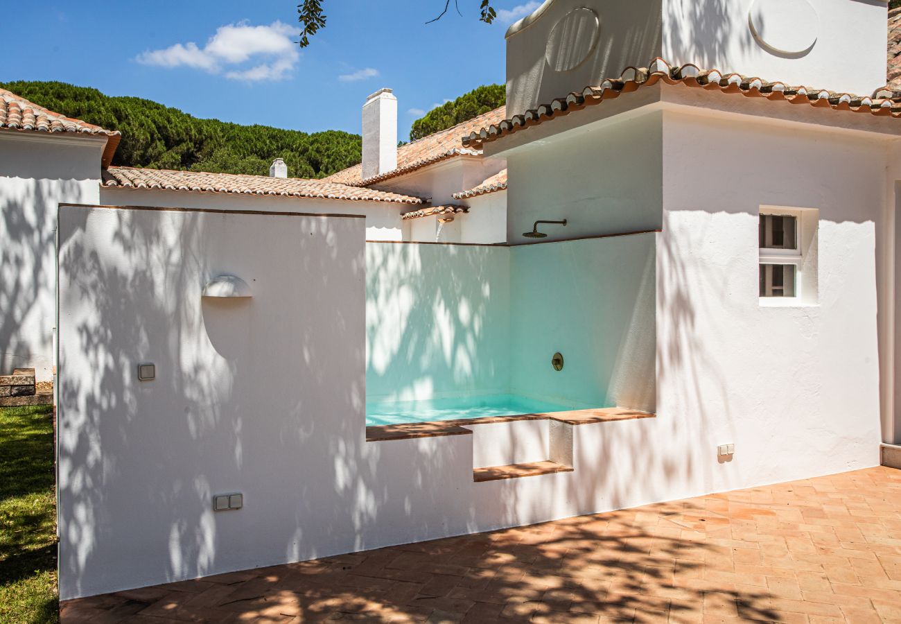 Rent by room in Azeitão - Arrabida Pine Suites