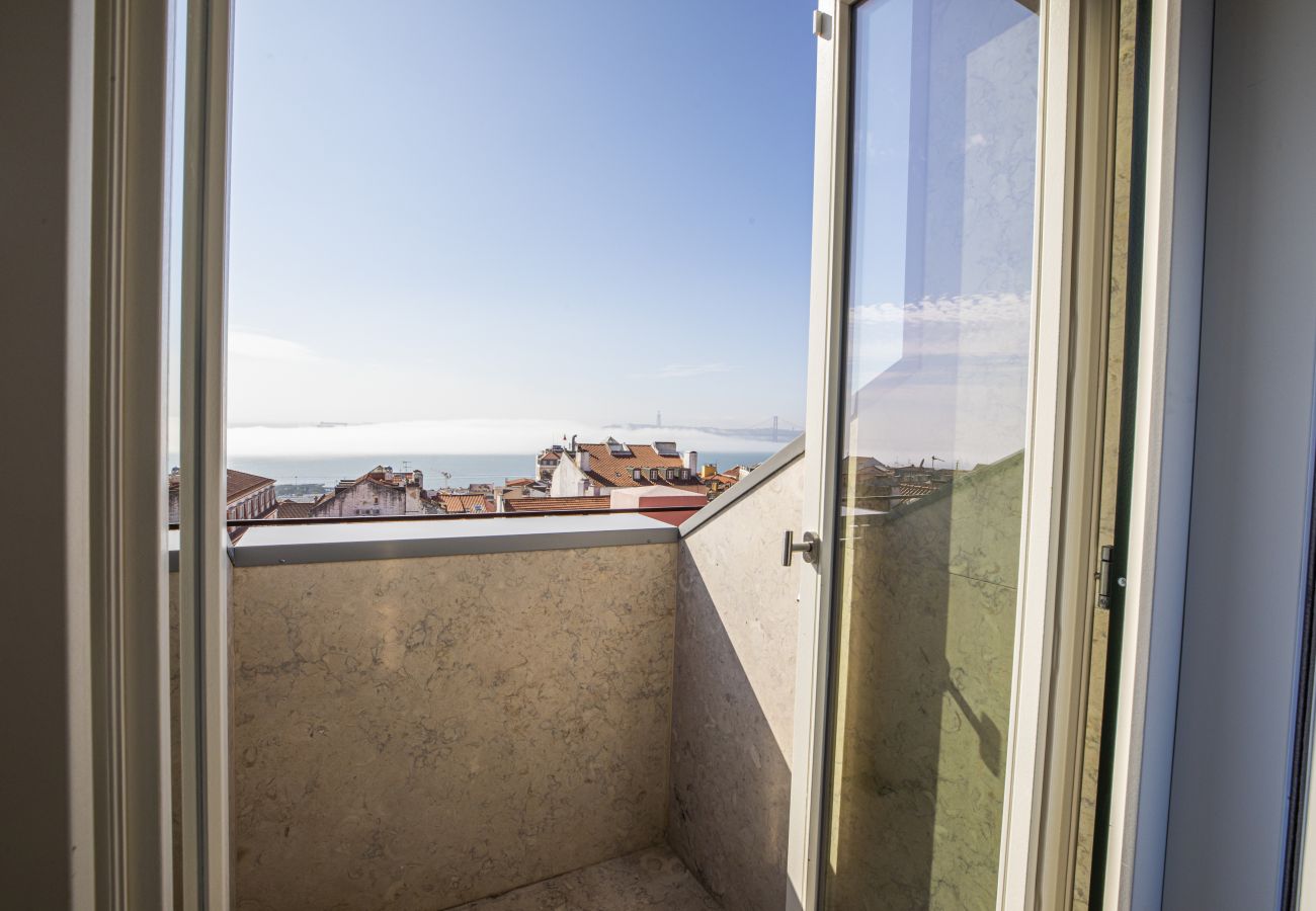 Apartment in Lisbon - Chiado Rooftop Apartment