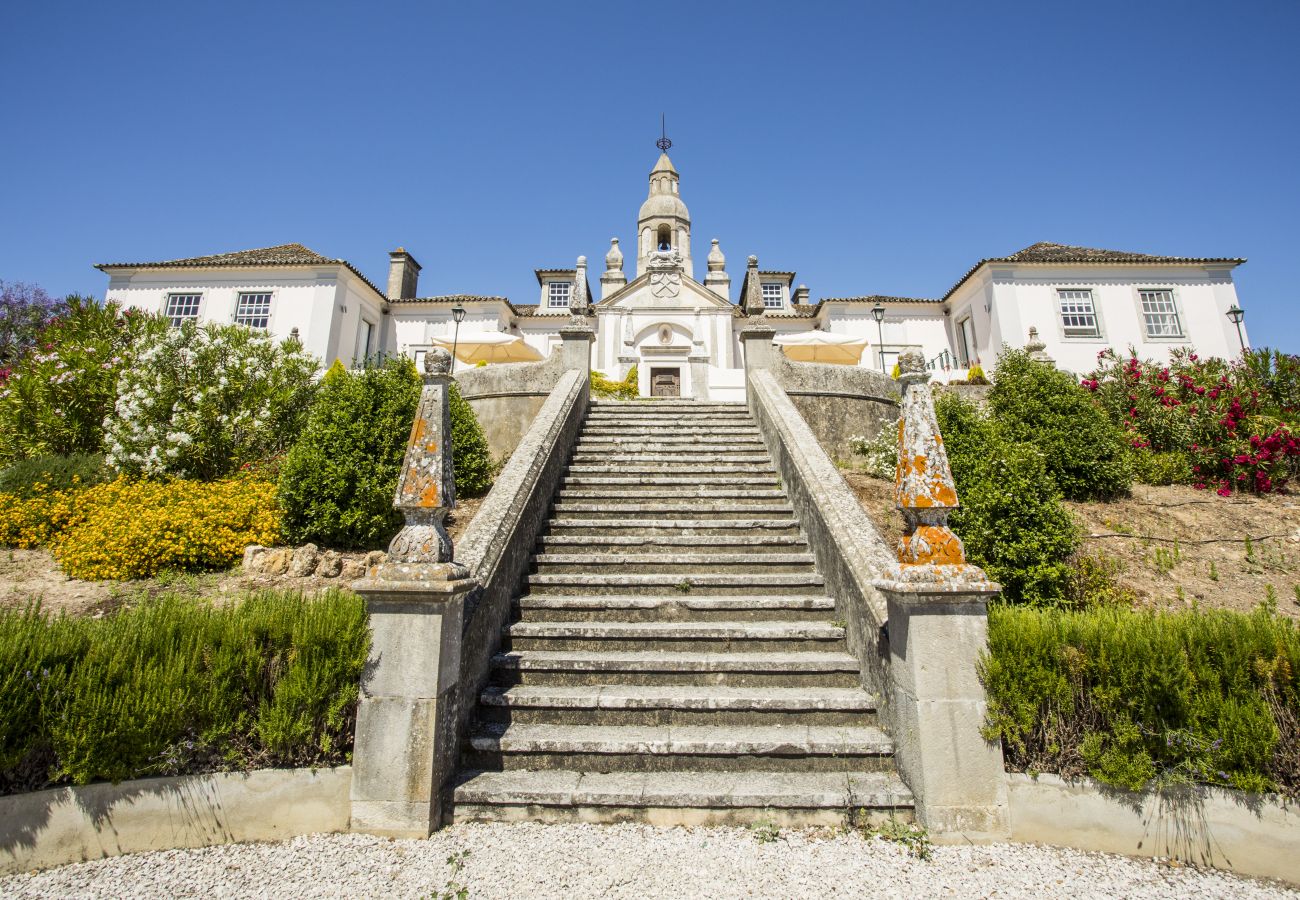 Villa in Azeitão - The Fairy Tale Villa