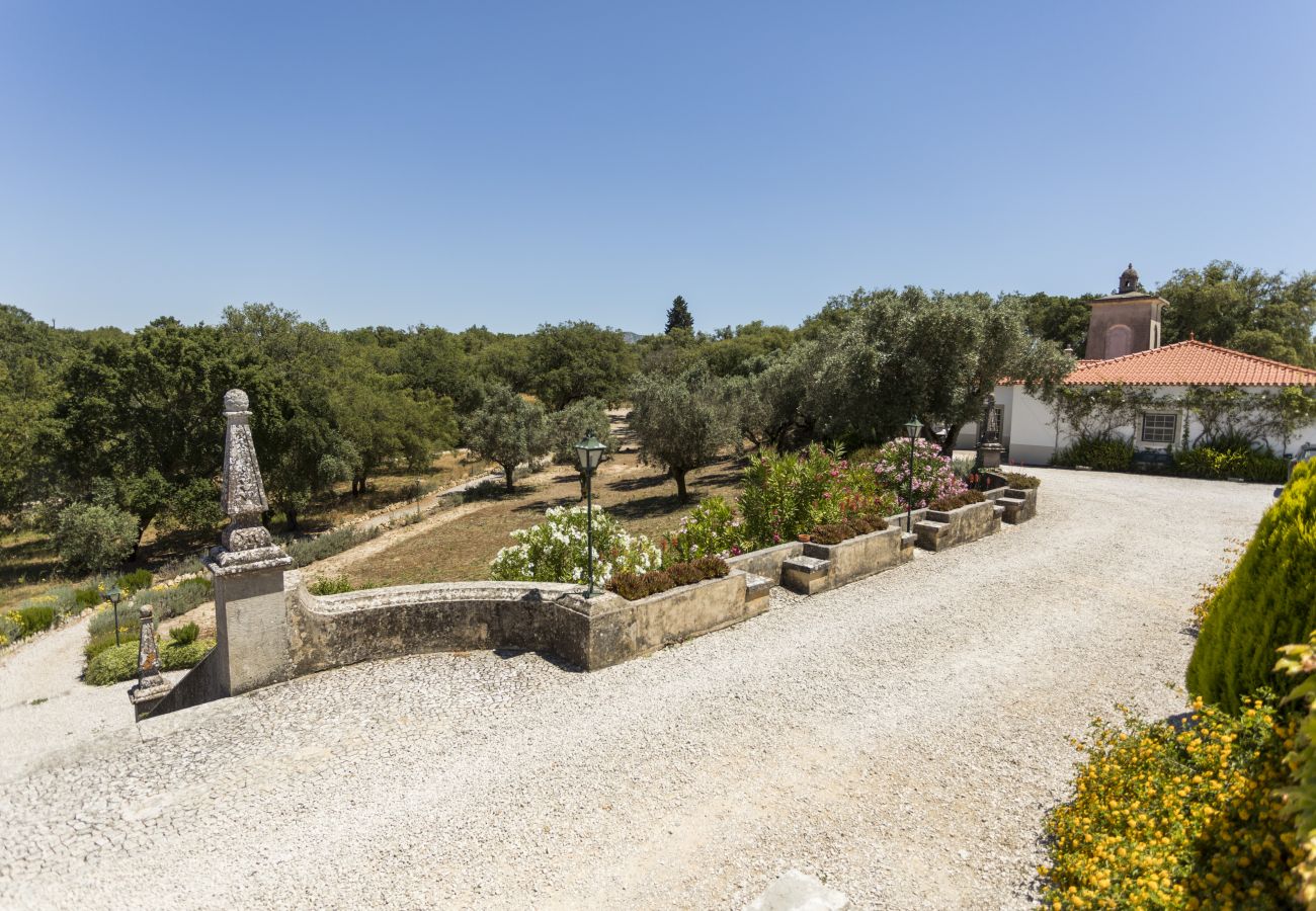 Villa in Azeitão - The Fairy Tale Villa