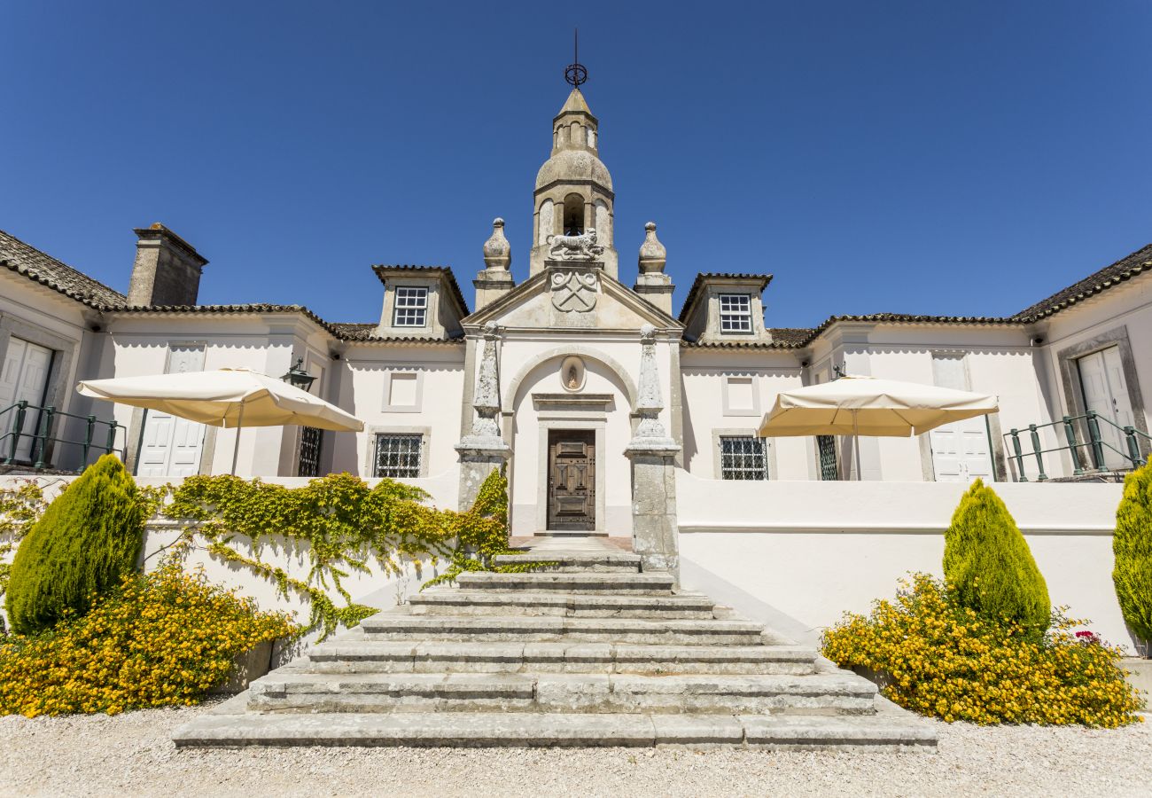 Villa in Azeitão - The Fairy Tale Villa