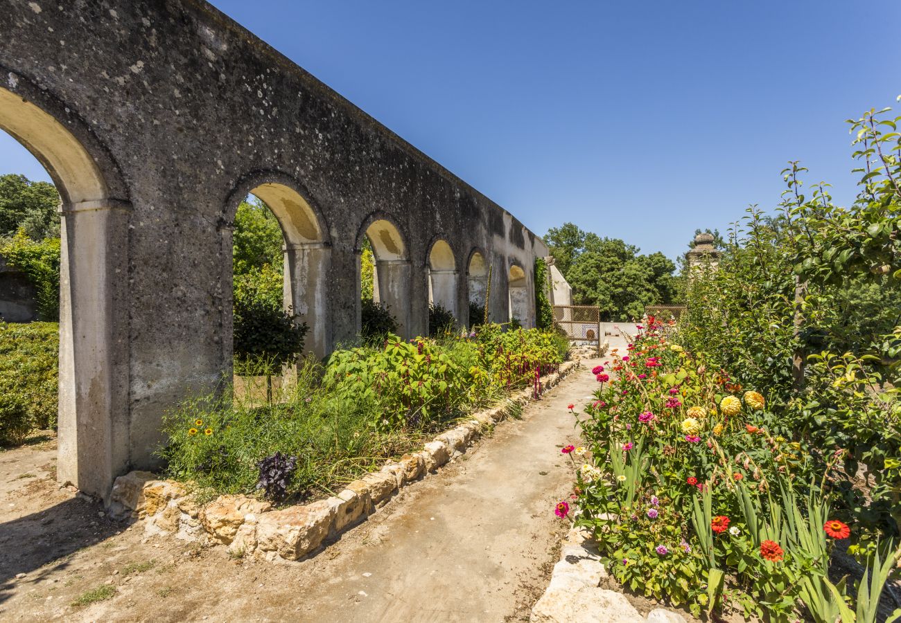 Villa in Azeitão - The Fairy Tale Villa