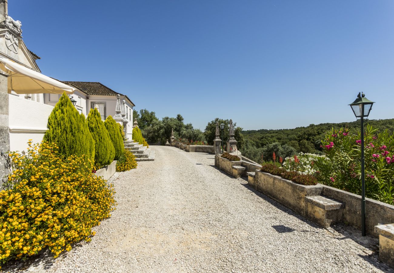 Villa in Azeitão - The Fairy Tale Villa