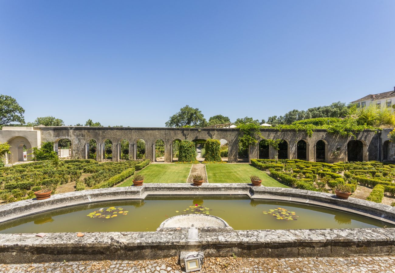 Villa in Azeitão - The Fairy Tale Villa