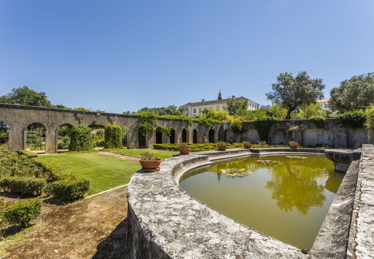 Villa in Azeitão - The Fairy Tale Villa