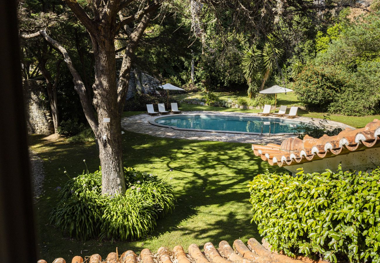 Villa in Cascais - Hideaway Paradise