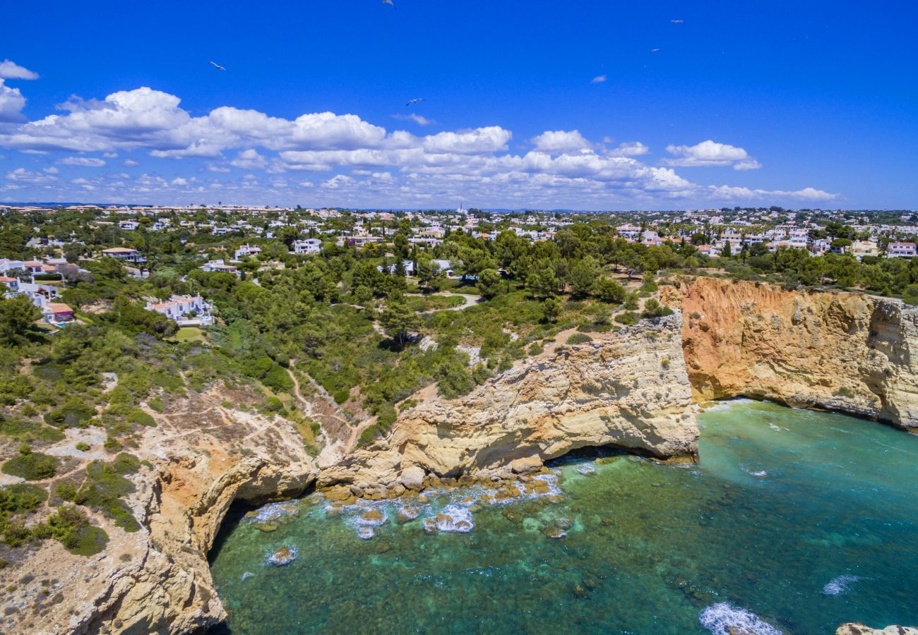 Villa in Carvoeiro - Algarve Temple Villa