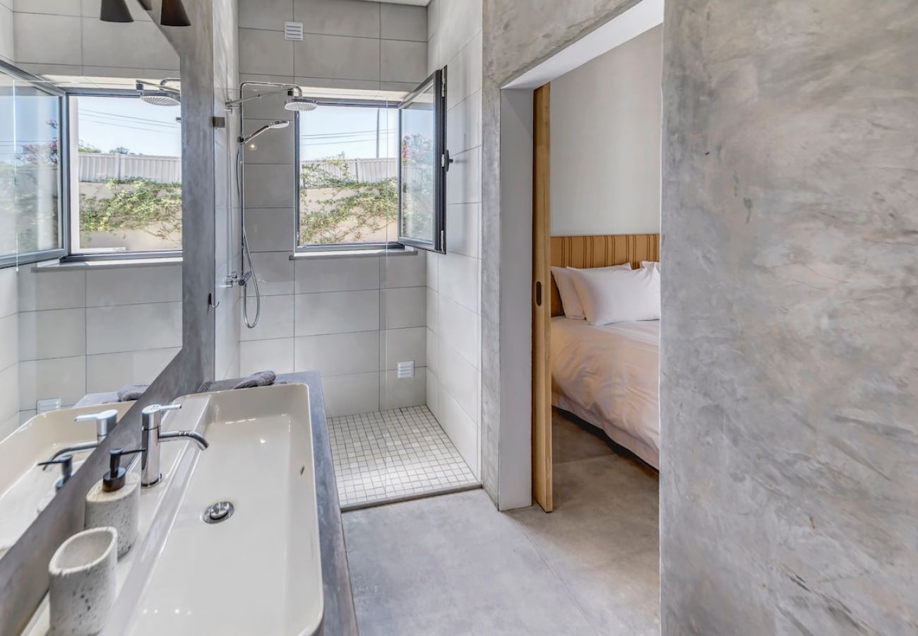 Villa in Ferragudo - Cocheira Beach House