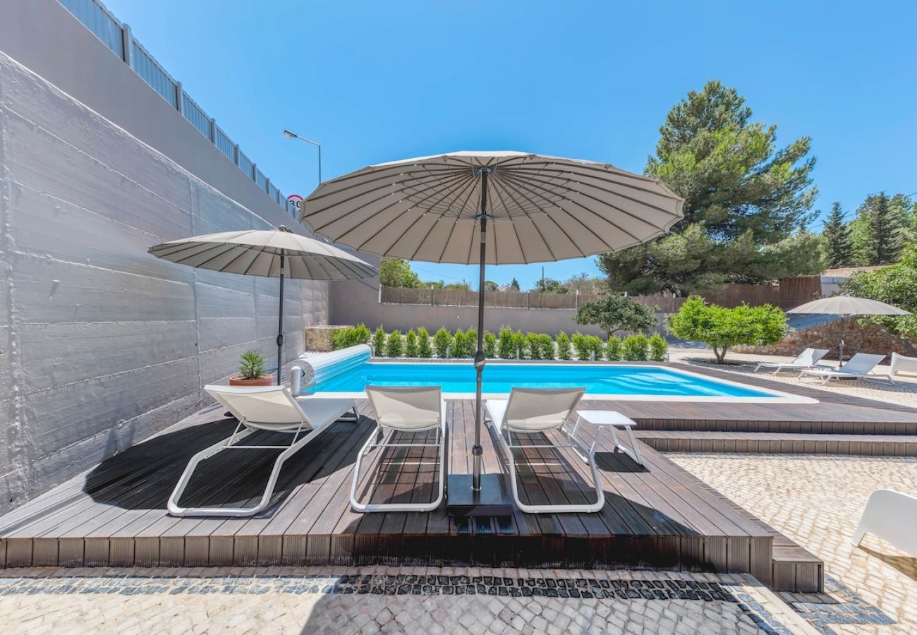 Villa in Ferragudo - Cocheira Beach House