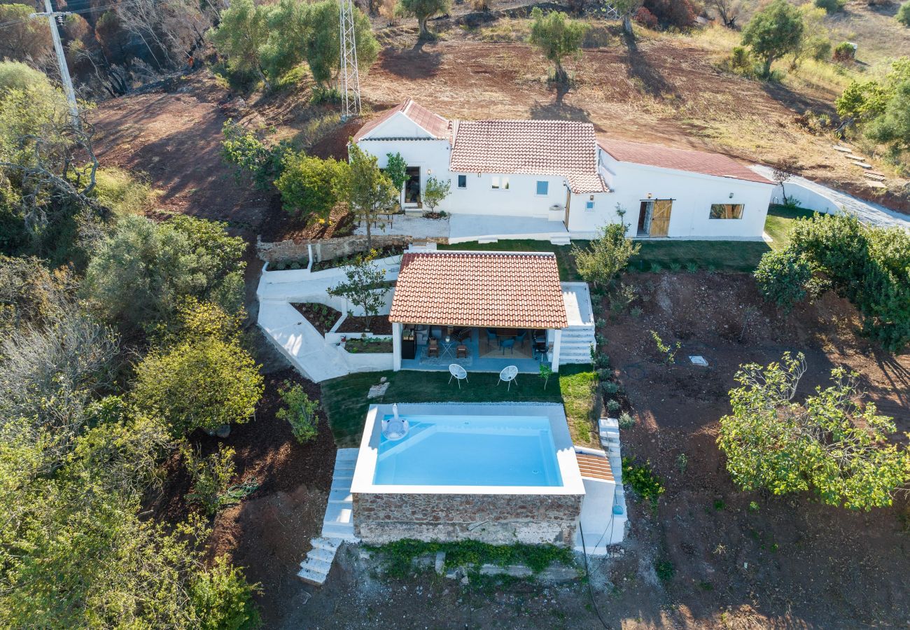 Villa in Palmela - Mountain Arrábida Lodge