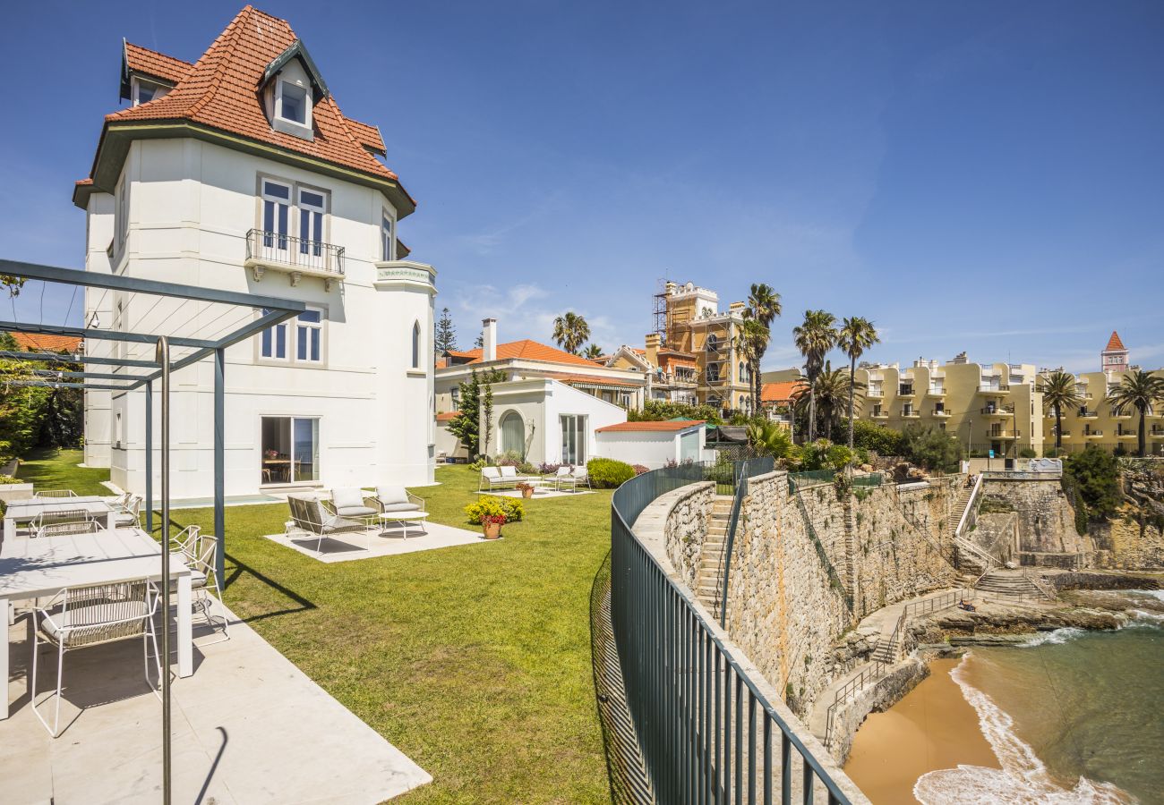 Villa in Estoril - Seaview Castle