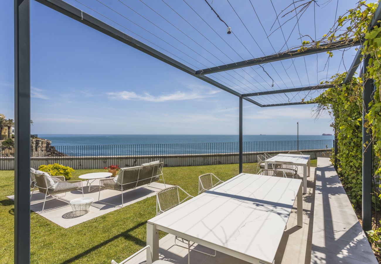 Villa in Estoril - Seaview Castle