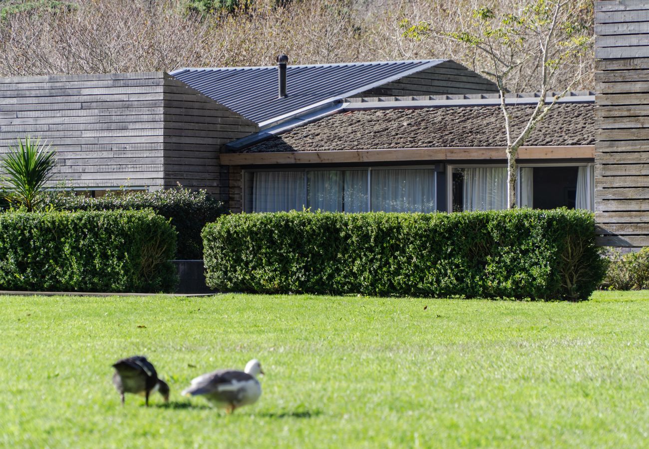 Villa in Furnas - The Cedar Cottage