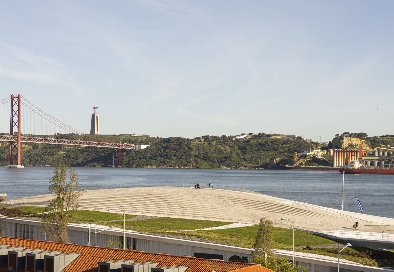 Villa in Lisbon - A Skyline Urban Villa