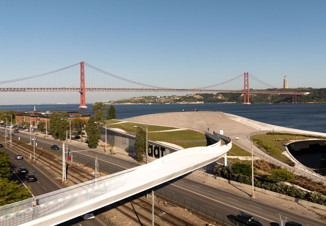 Villa in Lisbon - A Skyline Urban Villa