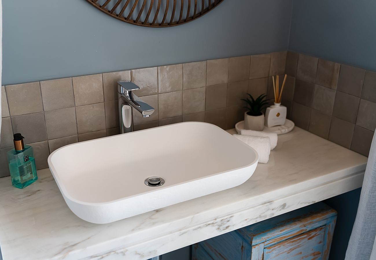 Villa in Silves - The Blue House