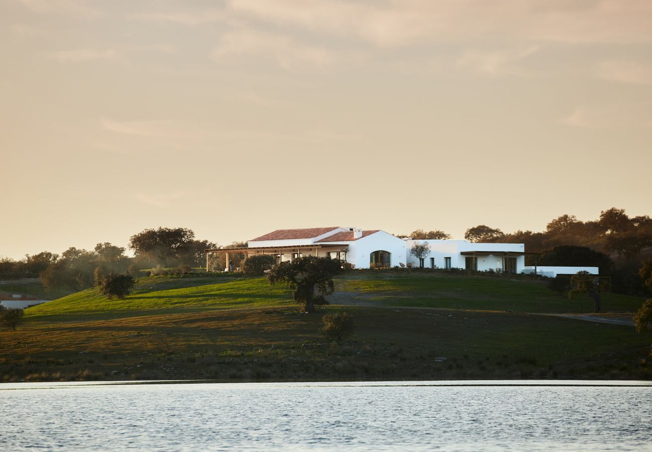 Villa in Reguengos de Monsaraz - Tranquil Terra do Sol