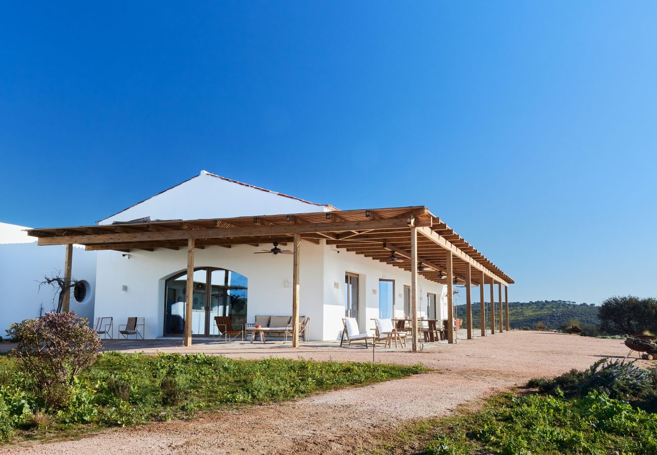 Villa in Reguengos de Monsaraz - Tranquil Terra do Sol