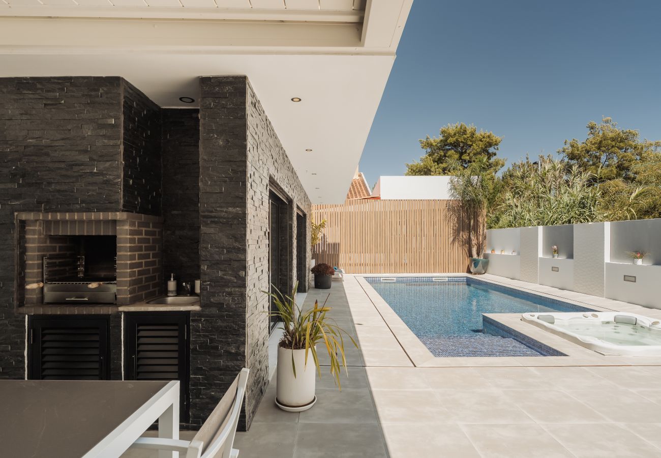 Villa in Aroeira - Paraty Villa