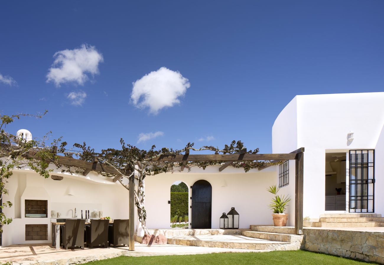House in Guia - Algarve Nature Retreat