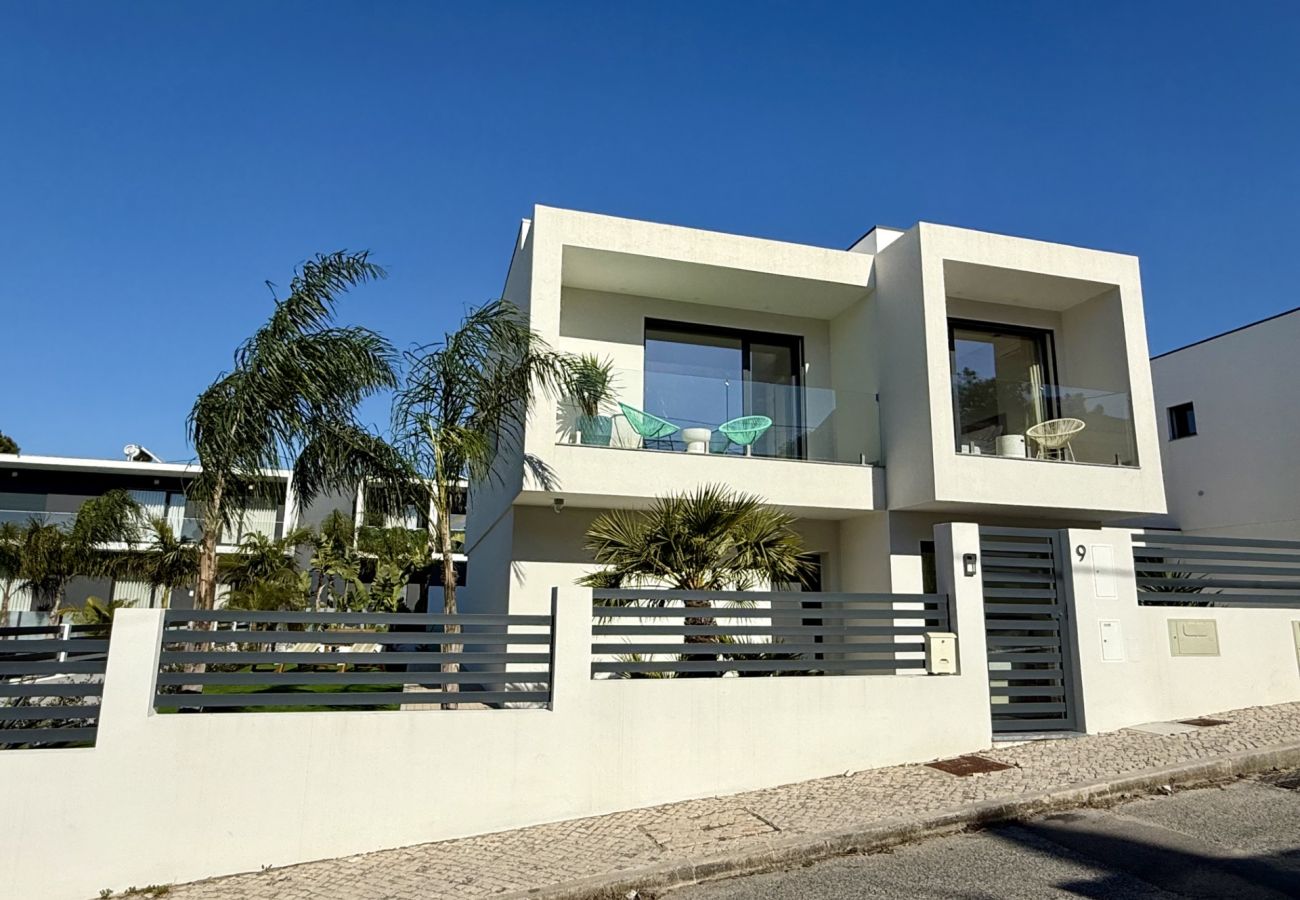 Villa in Aroeira - Caparica Sun Coast Escape