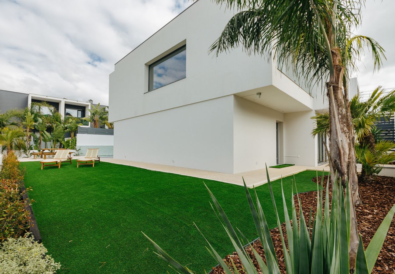 Villa in Aroeira - Caparica Sun Coast Escape