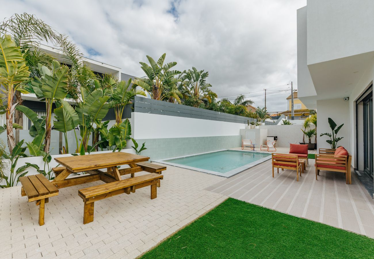Villa in Aroeira - Caparica Sun Coast Escape