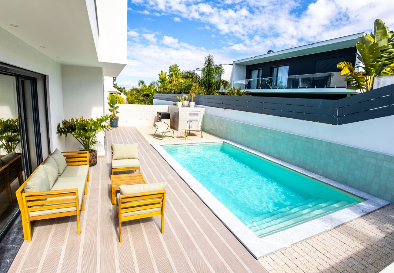 Villa in Aroeira - Beach Caparica Hideaway