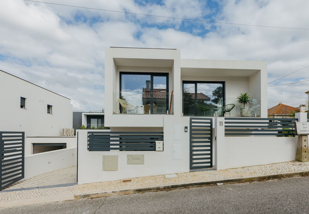 Villa in Aroeira - Beach Caparica Hideaway