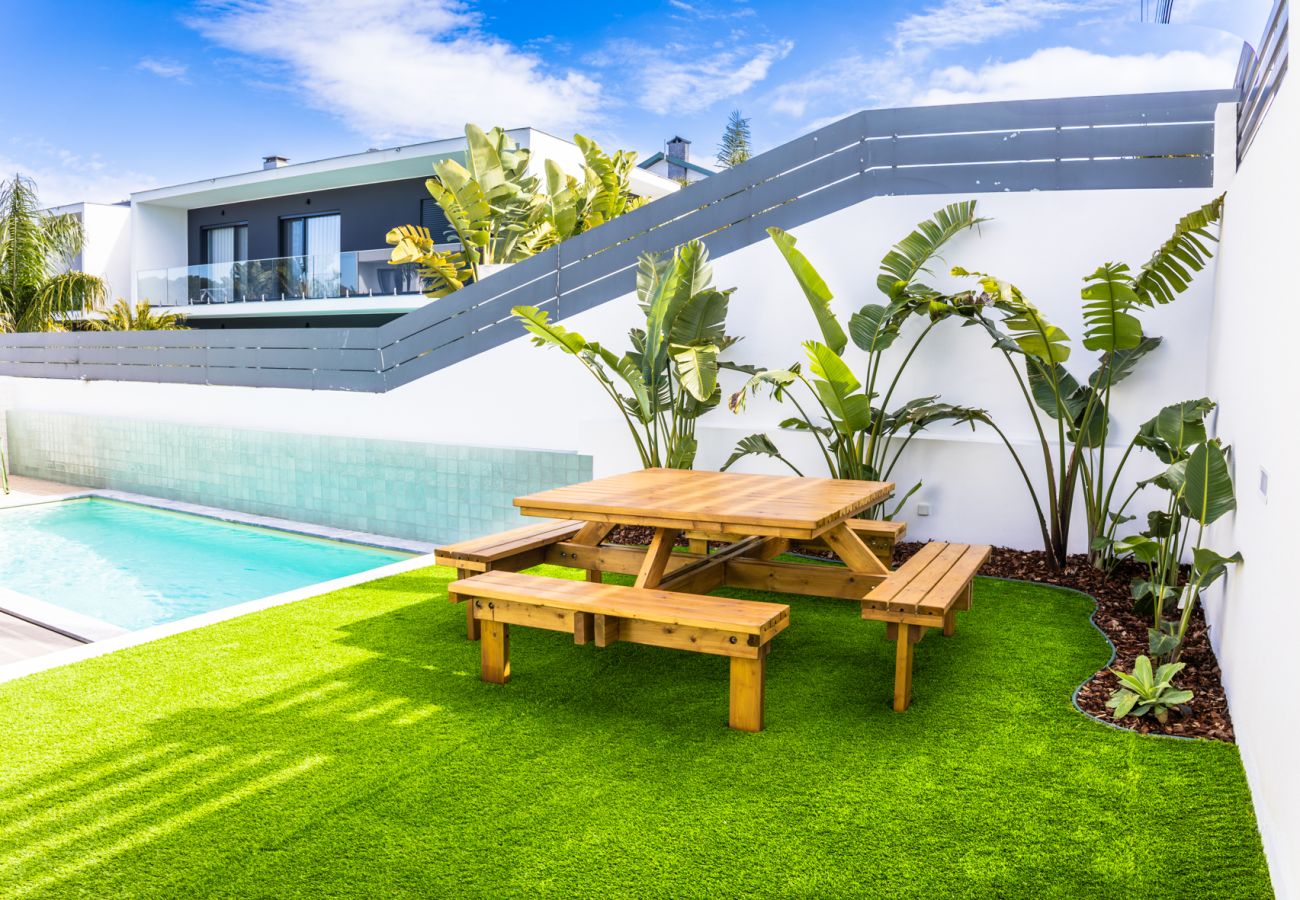 Villa in Aroeira - Beach Caparica Hideaway