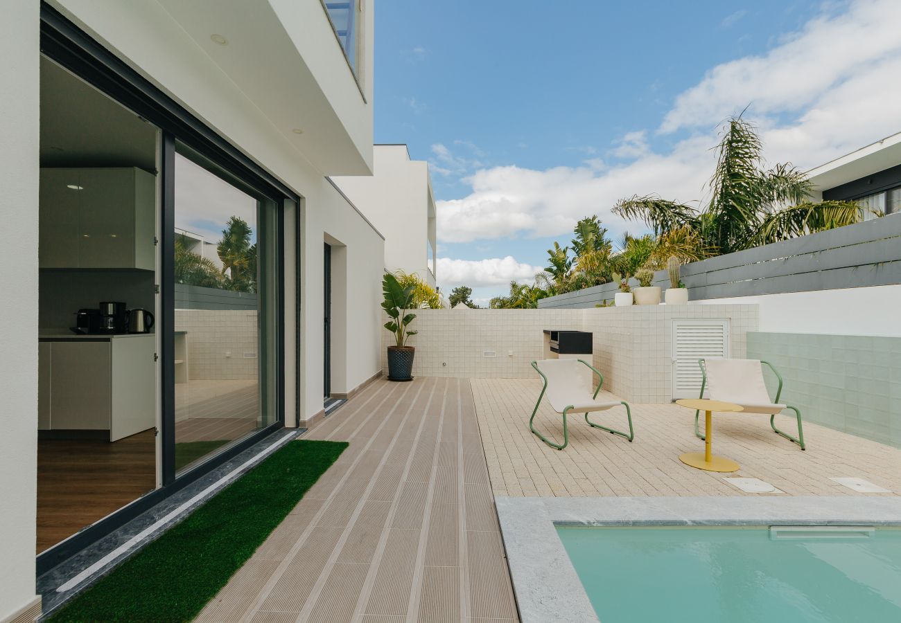 Villa in Aroeira - Beach Caparica Hideaway