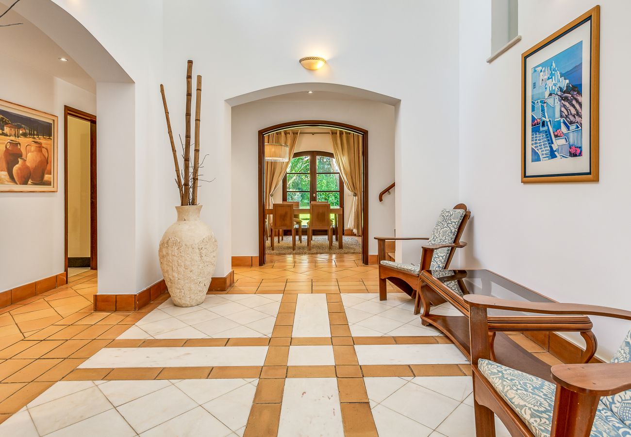 Villa in Albufeira - Algarve Pine Retreat