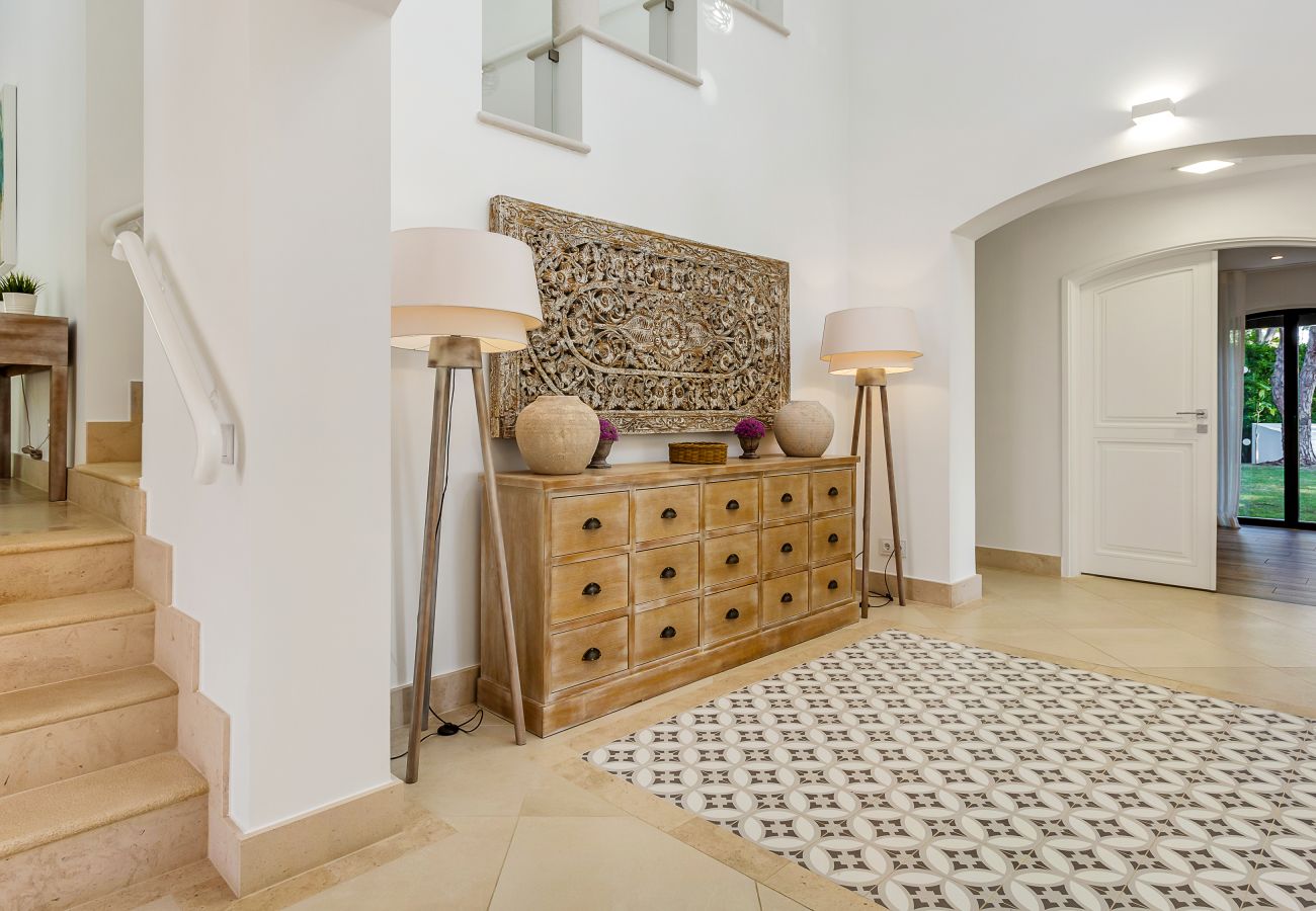 Villa in Albufeira - Algarve Cliffside Escape