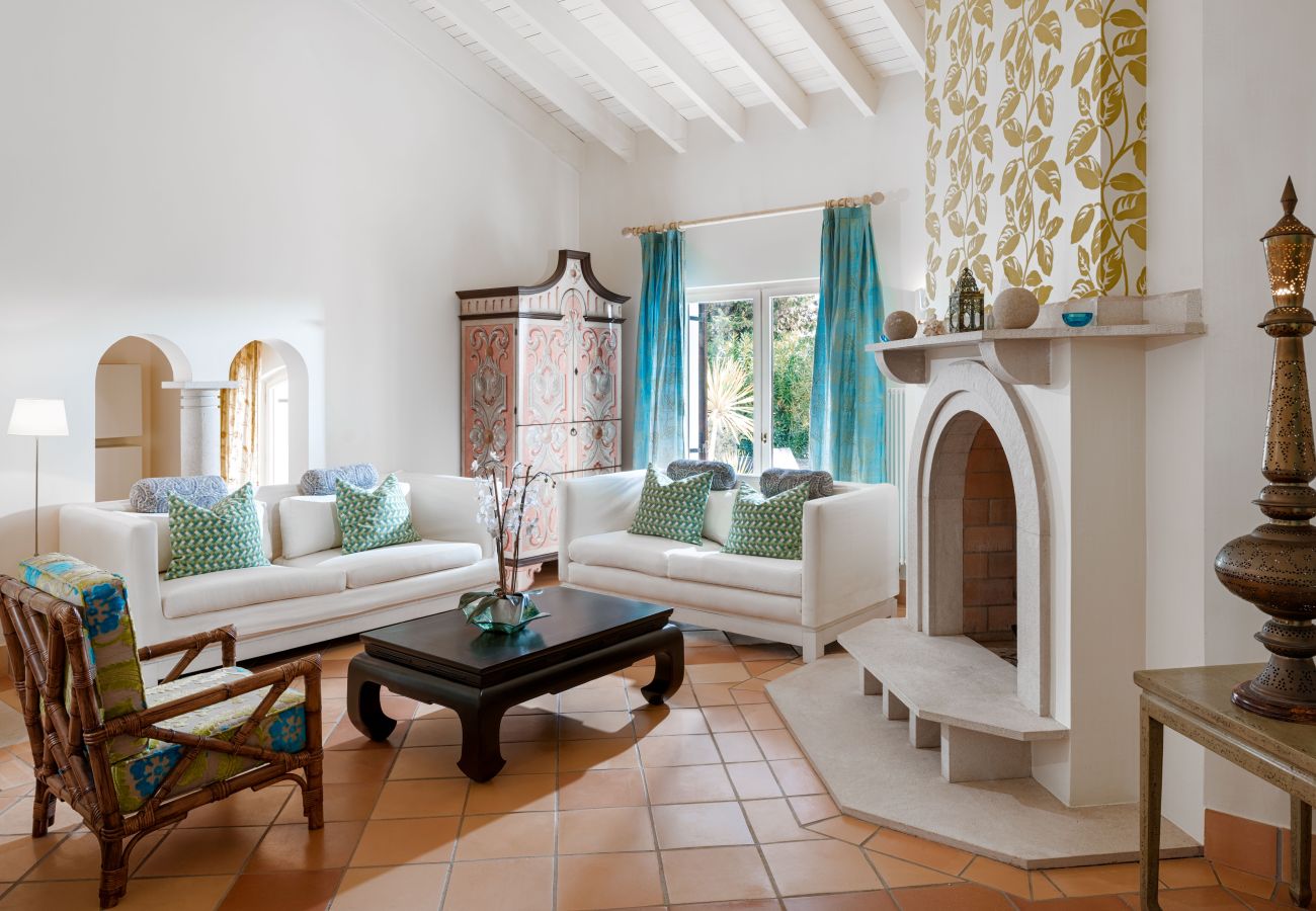 Villa in Albufeira - The Coastal Haven
