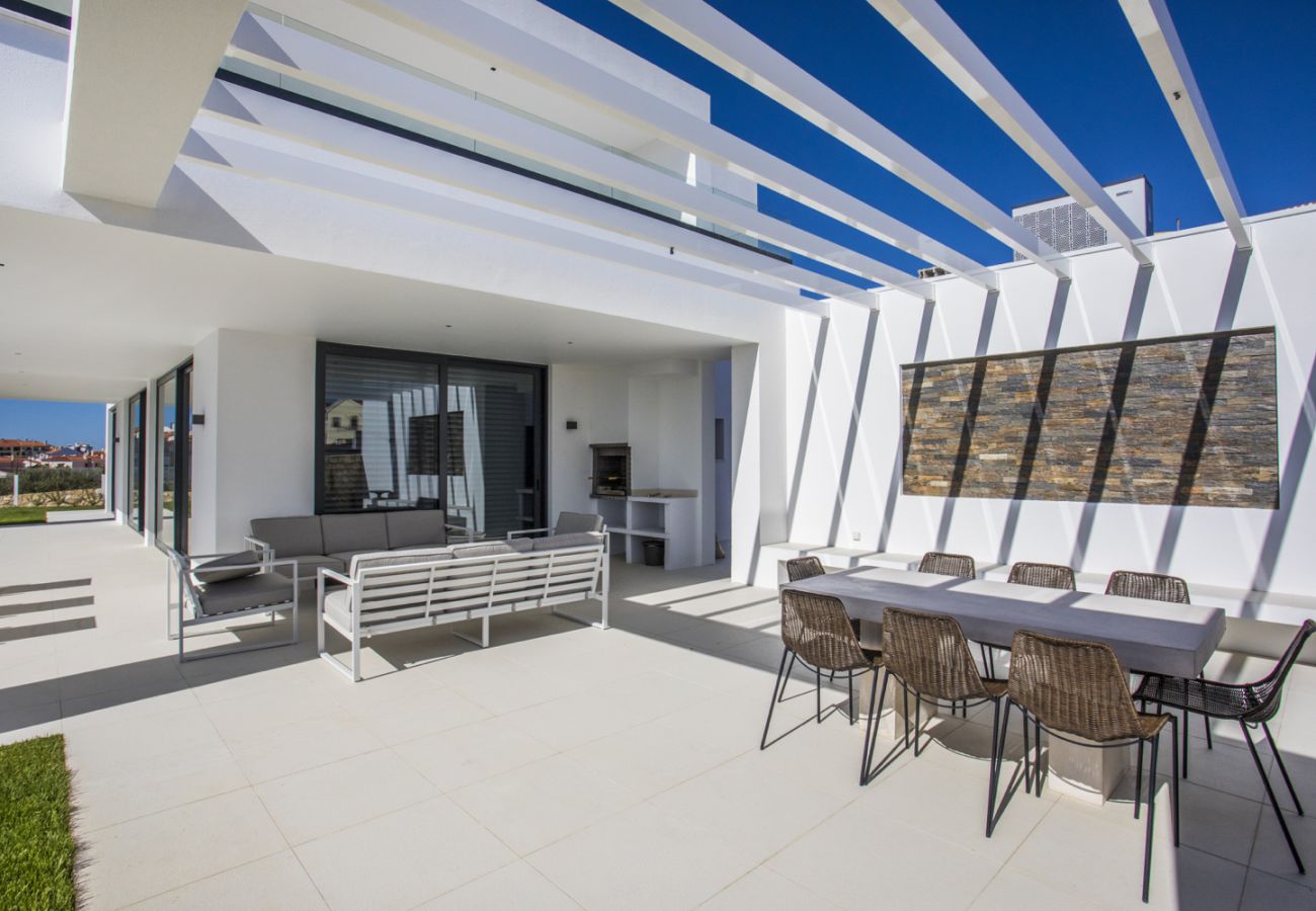 Villa in Ericeira - Ericeira Calypso Villa Villa in Ericeira - Ericeira Calypso Villa
