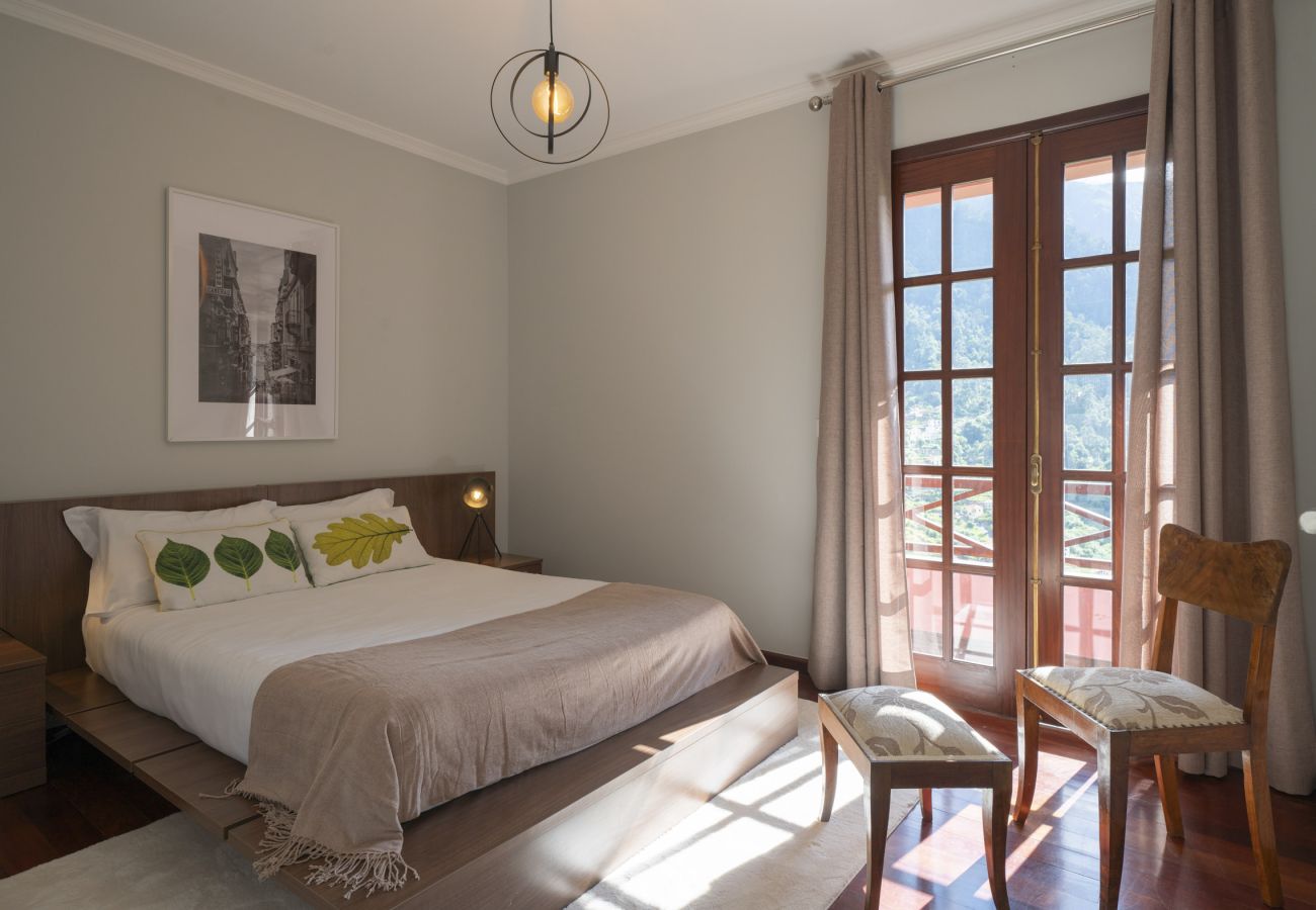 House in São Vicente - Hazelwood Retreat