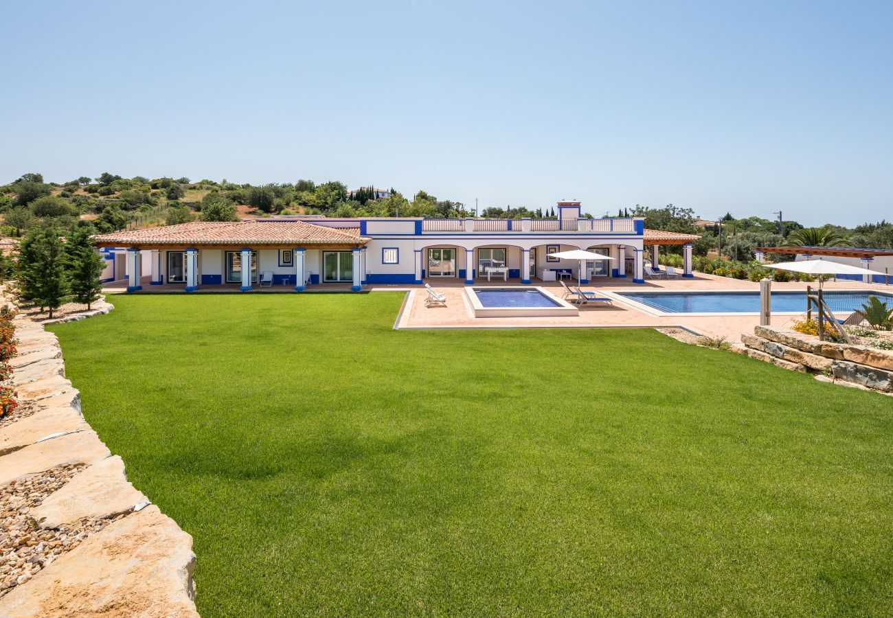 Villa in Olhos D´Água - Algarve Hillscape Villa