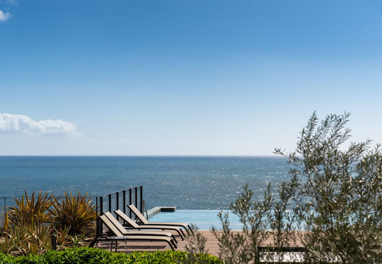 Apartment in Funchal - Erica Heights