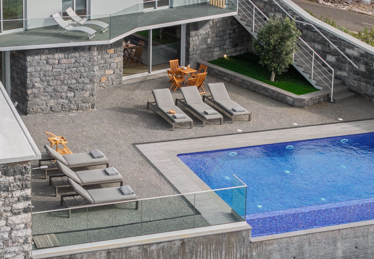 Villa in Ponta do Pargo - The Whispering Pines