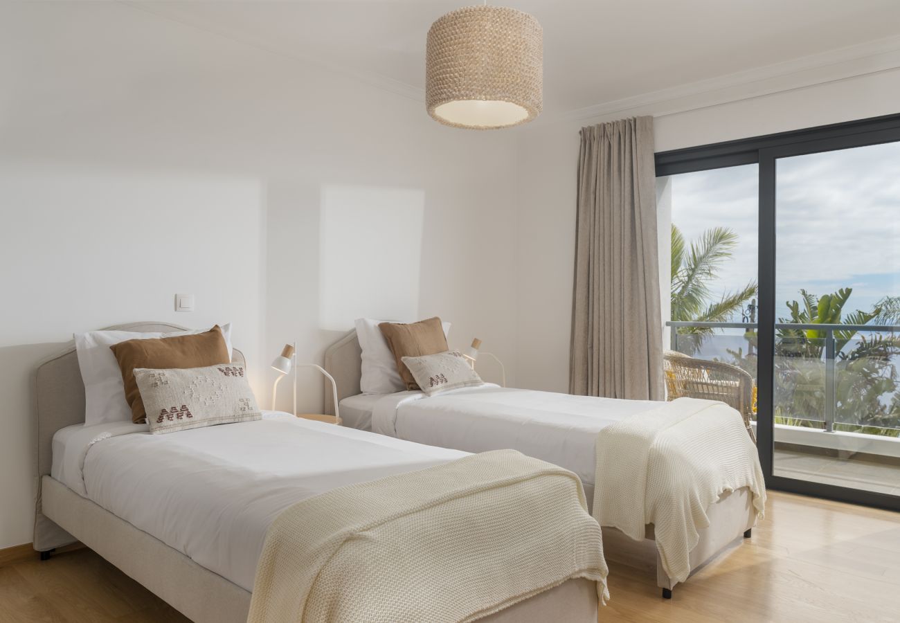 Villa in Calheta - The Palmwood Garden