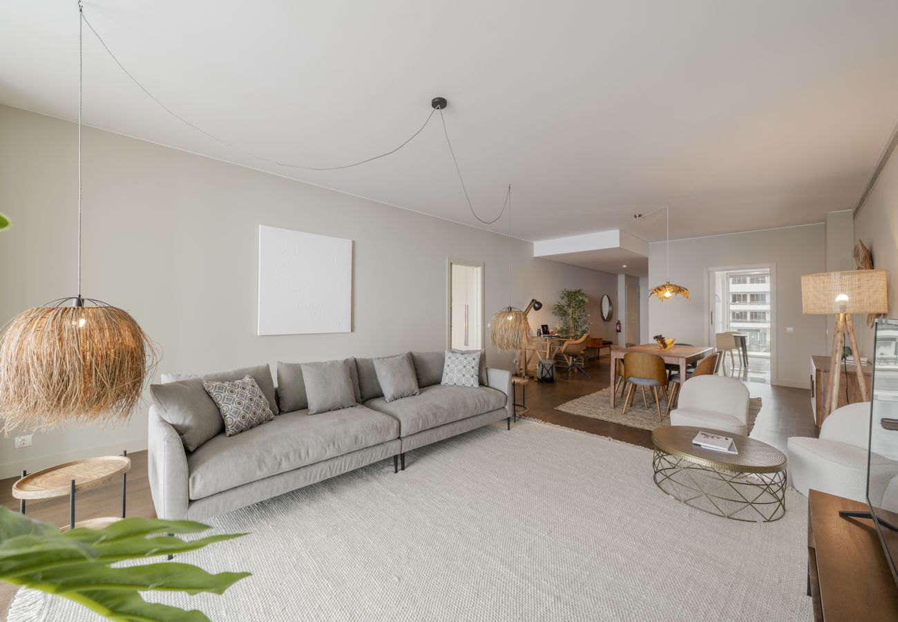 Apartment in Funchal - Funchal Harbour View