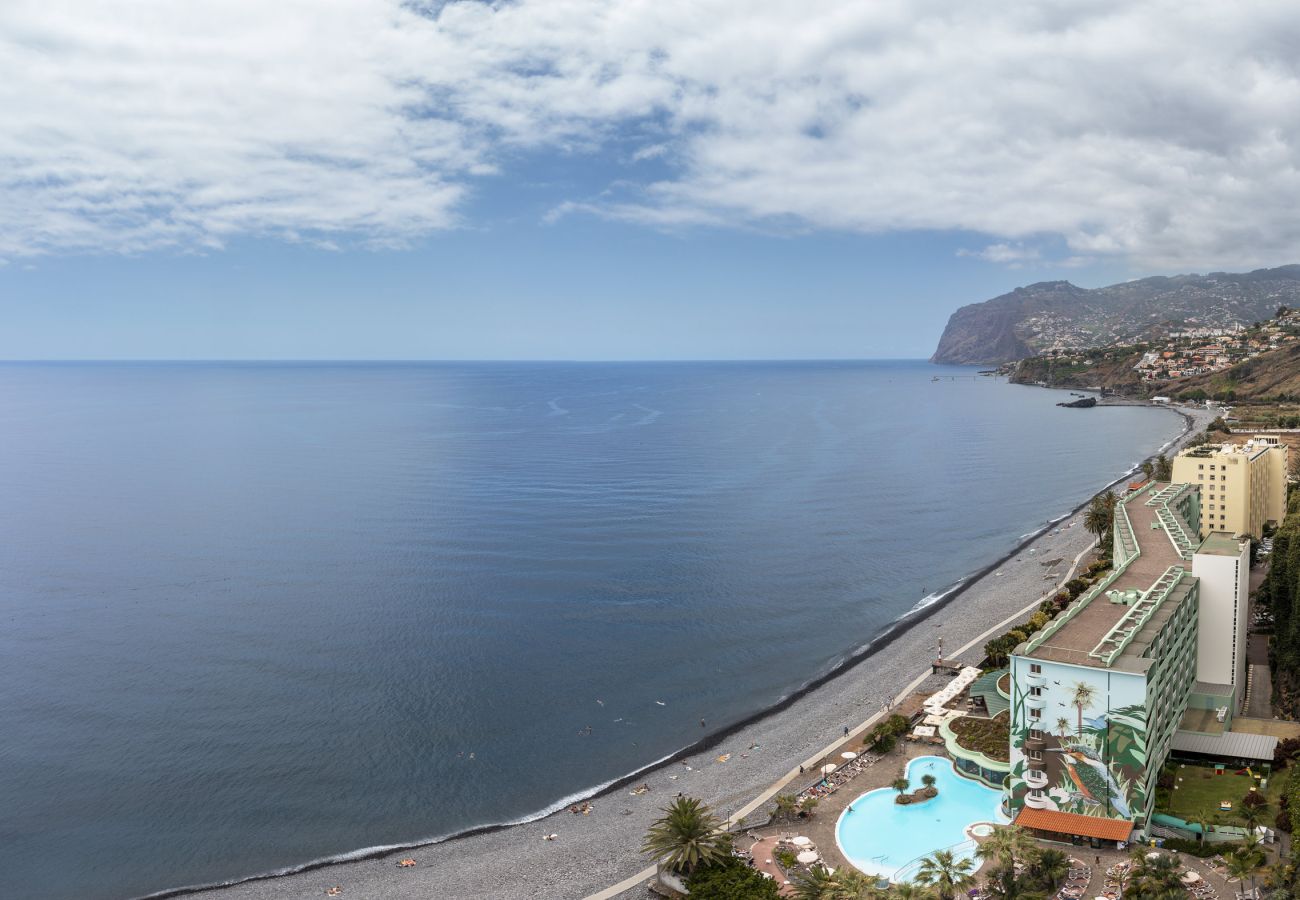 Apartment in Funchal - Funchal Harbour View