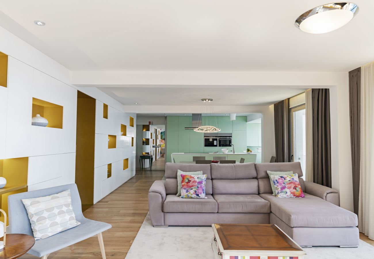 Apartment in Funchal - Oaklight Sea Apartment