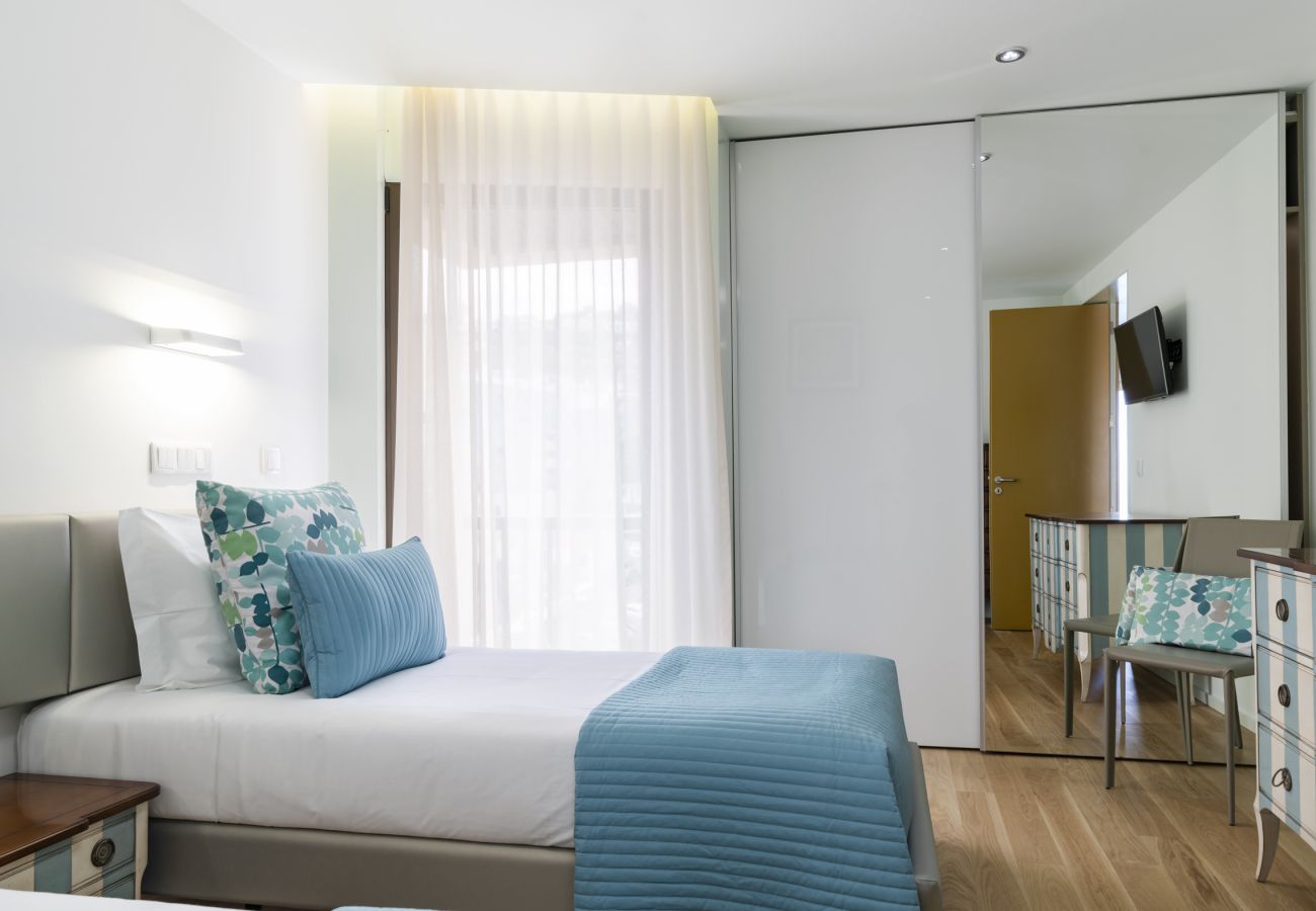 Apartment in Funchal - Oaklight Sea Apartment